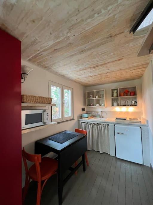 Eco-Chic Retreat: Countryside Oasis Near Florence Pozzolatico Ngoại thất bức ảnh